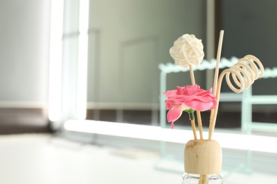 橙穎傳播/ 白色無縫牆、虛擬綠棚